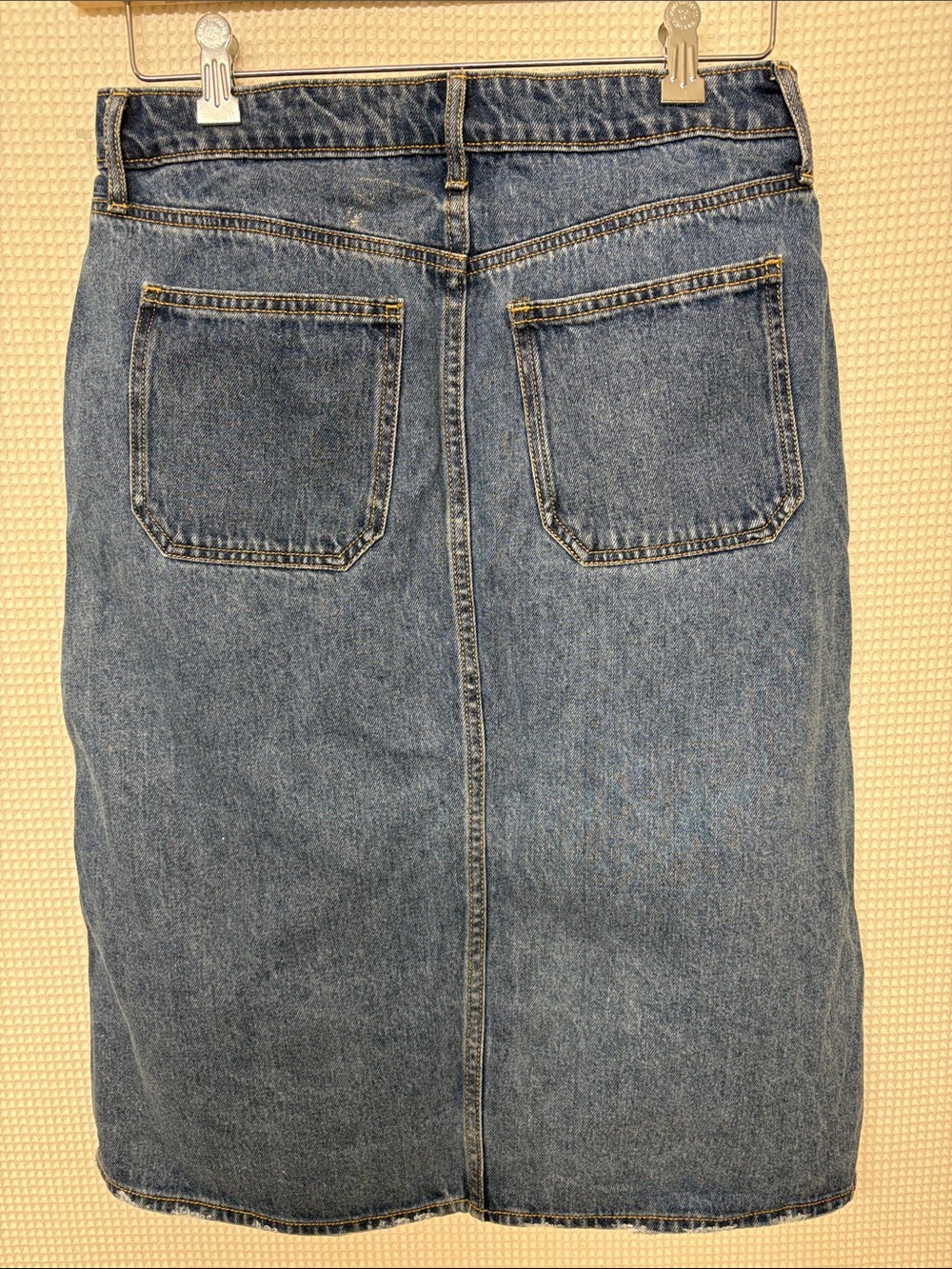 Old Navy button-down skirt - Picture 2 of 8